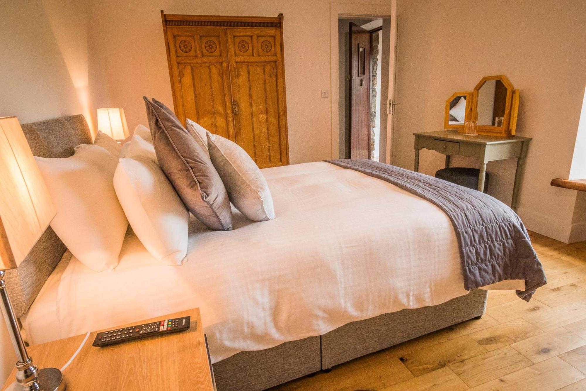 Nevins Newfield Inn Ltd Mulranny Eksteriør bilde
